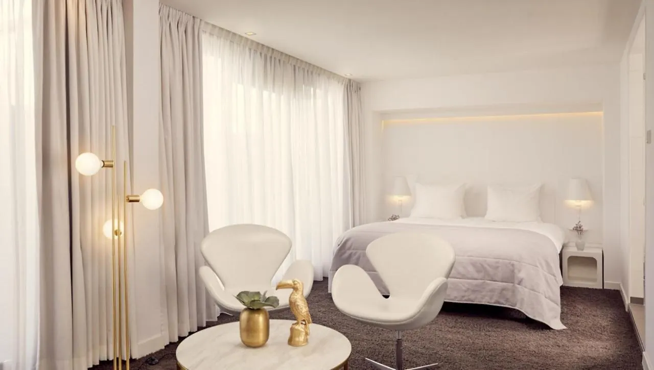 Van Der Valk Hotel Eindhoven 4*,
